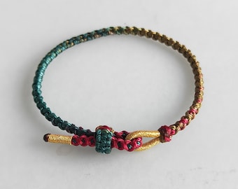 Pulsera tibetana budista hecha a mano para hombres y mujeres Pulsera de cuerda trenzada tejida Pulsera de nudos de la suerte ajustable Regalos de Navidad