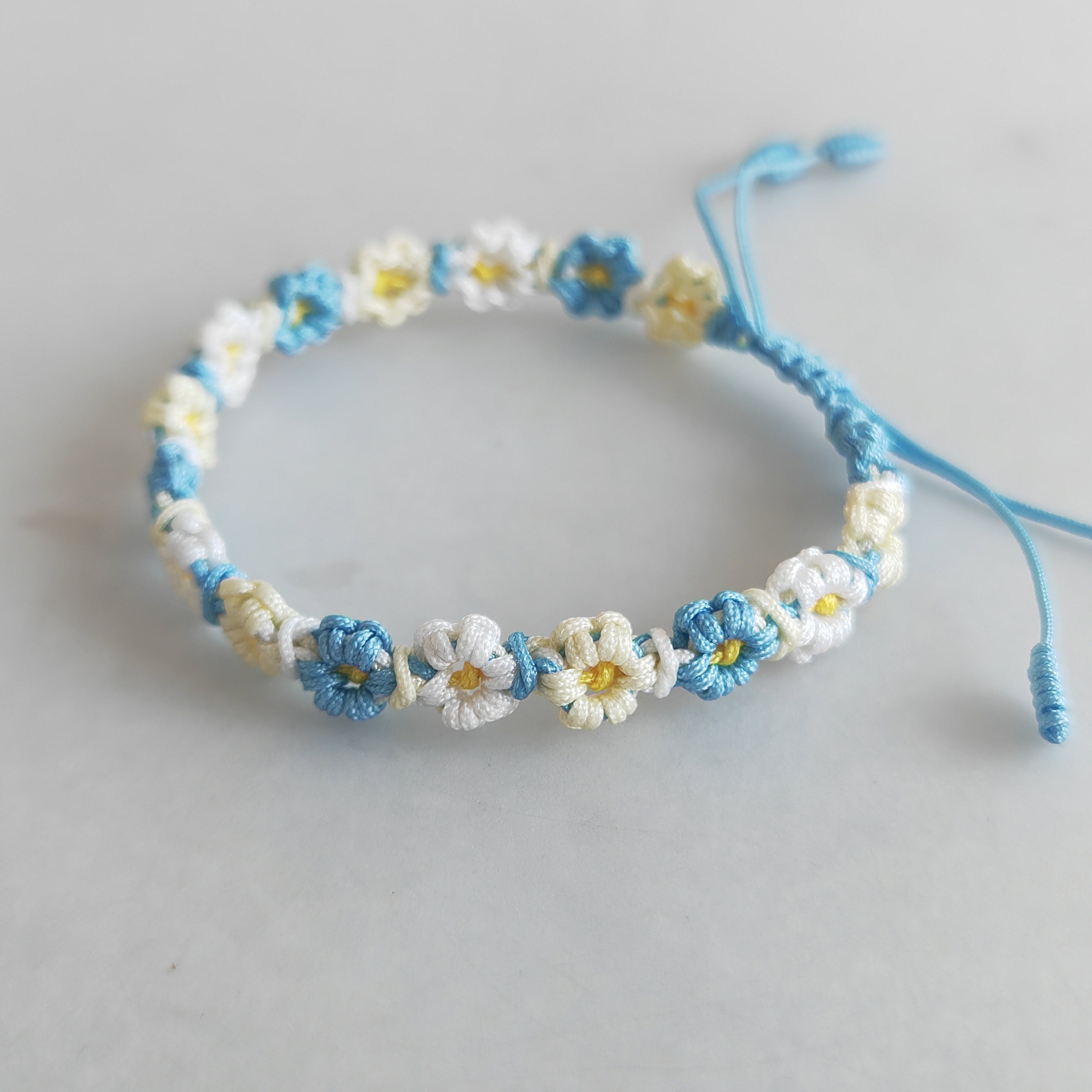 Hand Flower bracelets - Macramelfin