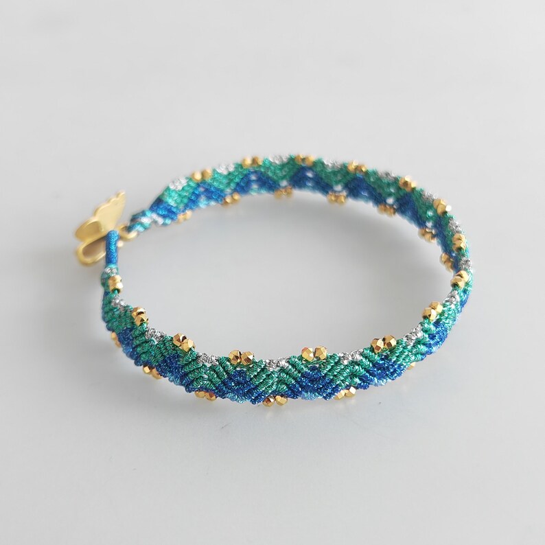 Handmade Woven Green String Bracelet With Butterfly Button Gold Beads Braided Women Macrame