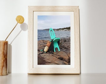 Newfoundland photo print "Netting needle chair" on Fogo Island