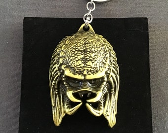 Predator / Alien Metallschlüsselring mit Geschenktasche