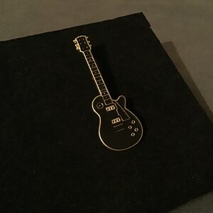 Cute Electric Guitar Pin Badge With Gift Bag image 2