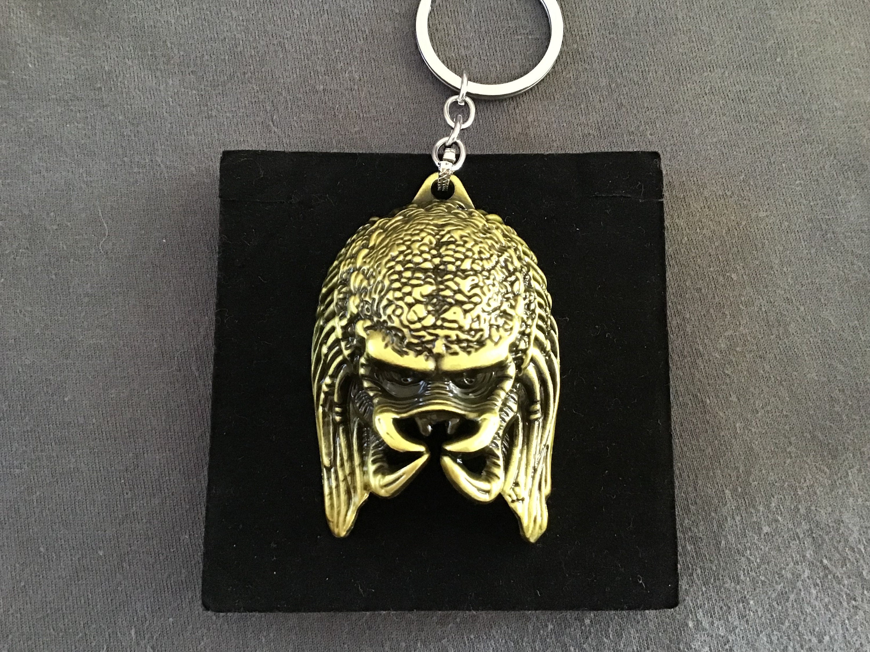 Predator keychain - Etsy 日本