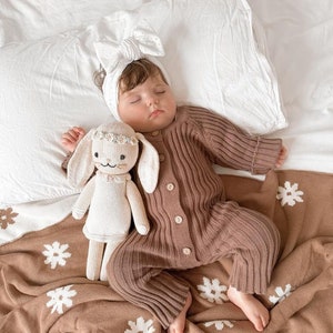 Classic Knit Ribbed Romper For Baby Girl/Boy , Gender Neutral Ribbed  Knit Romper for Autumn and Winter , Baby Photo Shoot Outfit