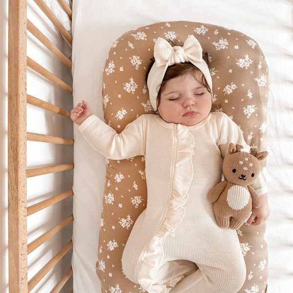 Barboteuse en coton bio à volants et fermeture éclair Vanilia avec noeud, tenue de retour à la maison pour bébé fille, tenue d'hôpital pour nouveau-né, cadeau pour nouveau-né