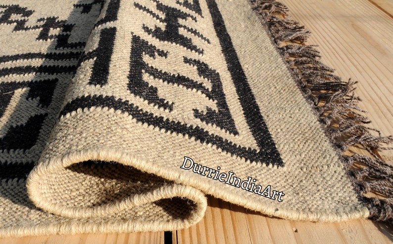 Alfombra Kilim grande hecha a mano, tejida a mano, de lana y yute, Kilim Dhurrie, motivos orientales, tradicionales indios, geométricos y turcos. imagen 6