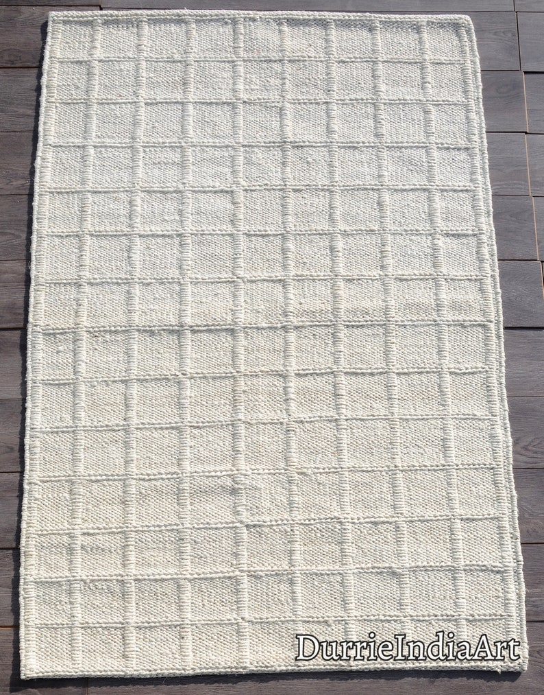 Handvävd hampamatta Dhurrie, naturlig jute, handflätad hampamatta, hampajutematta, sängmatta i jute, löpare i jute, traditionell, naturlig Vit