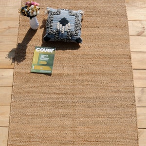 Hand Loomed Natural Jute Hemp Rug with White Box Design: Handwoven Hemp Jute Rug for Eco-Friendly Home Decor