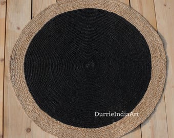 Handgefertigter geflochtener runder Juteteppich, umweltfreundlich im Boho-Stil