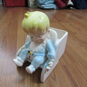 Vintage Lefton, Sleeping Baby Boy Nursery Plante, Made in Japan #1385