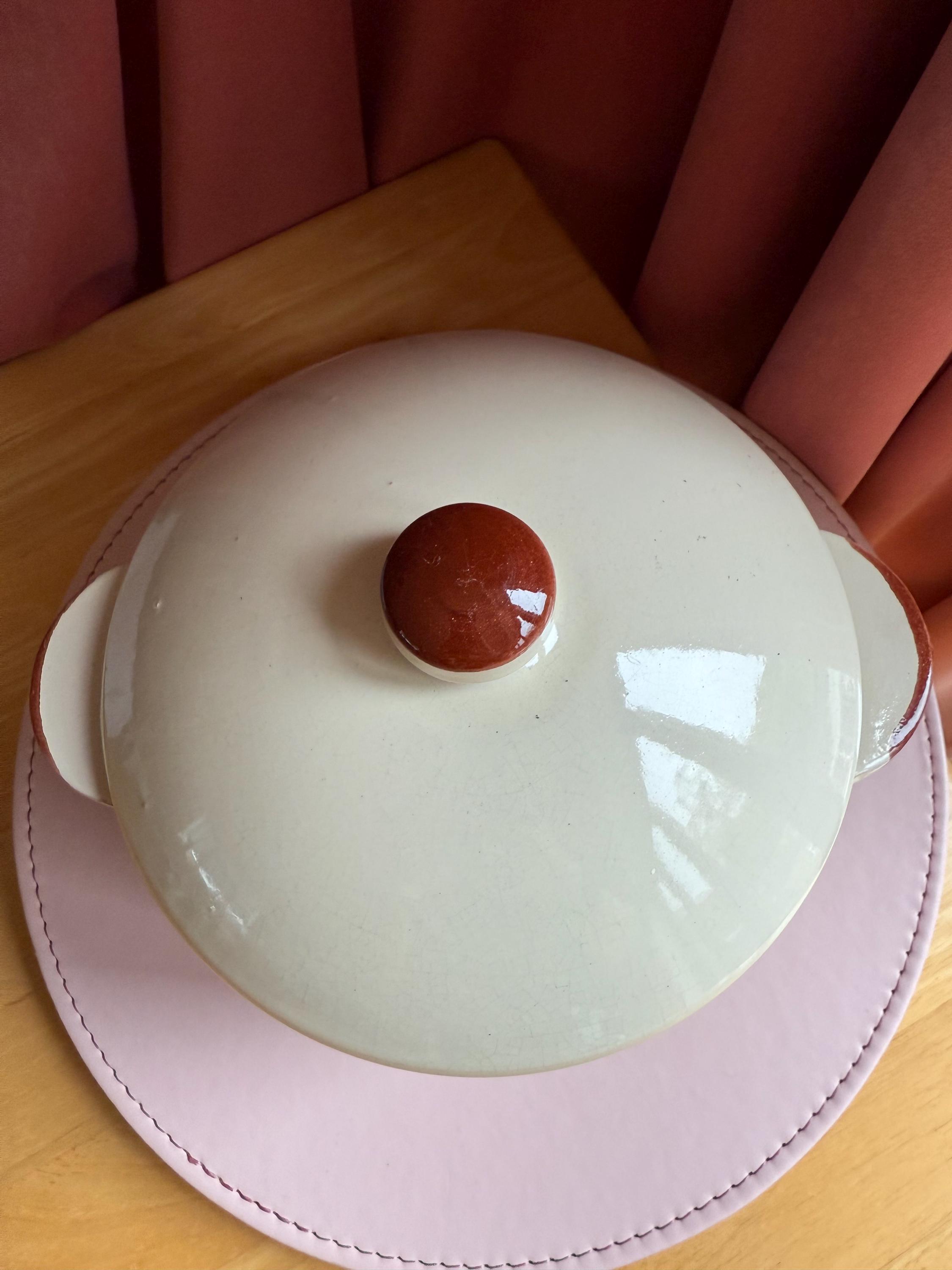 手作りの蓋付き陶器製キャセロール皿 - Etsy 日本 鶏型 蓋付き陶器製