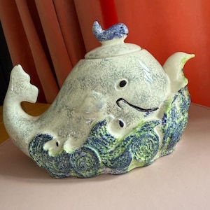 Vintage Kensington Pottery Whale Teapot: Hand-Painted, Rare Find