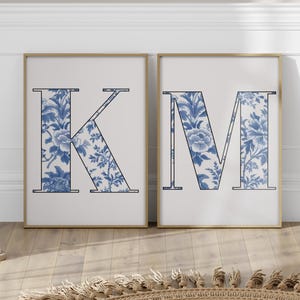 Láminas para dormitorio de hermano, láminas personalizadas, juego de 2 iniciales florales, arte mural chinoiserie, dormitorio de gemelos, láminas para habitación de niño, láminas para hermanos