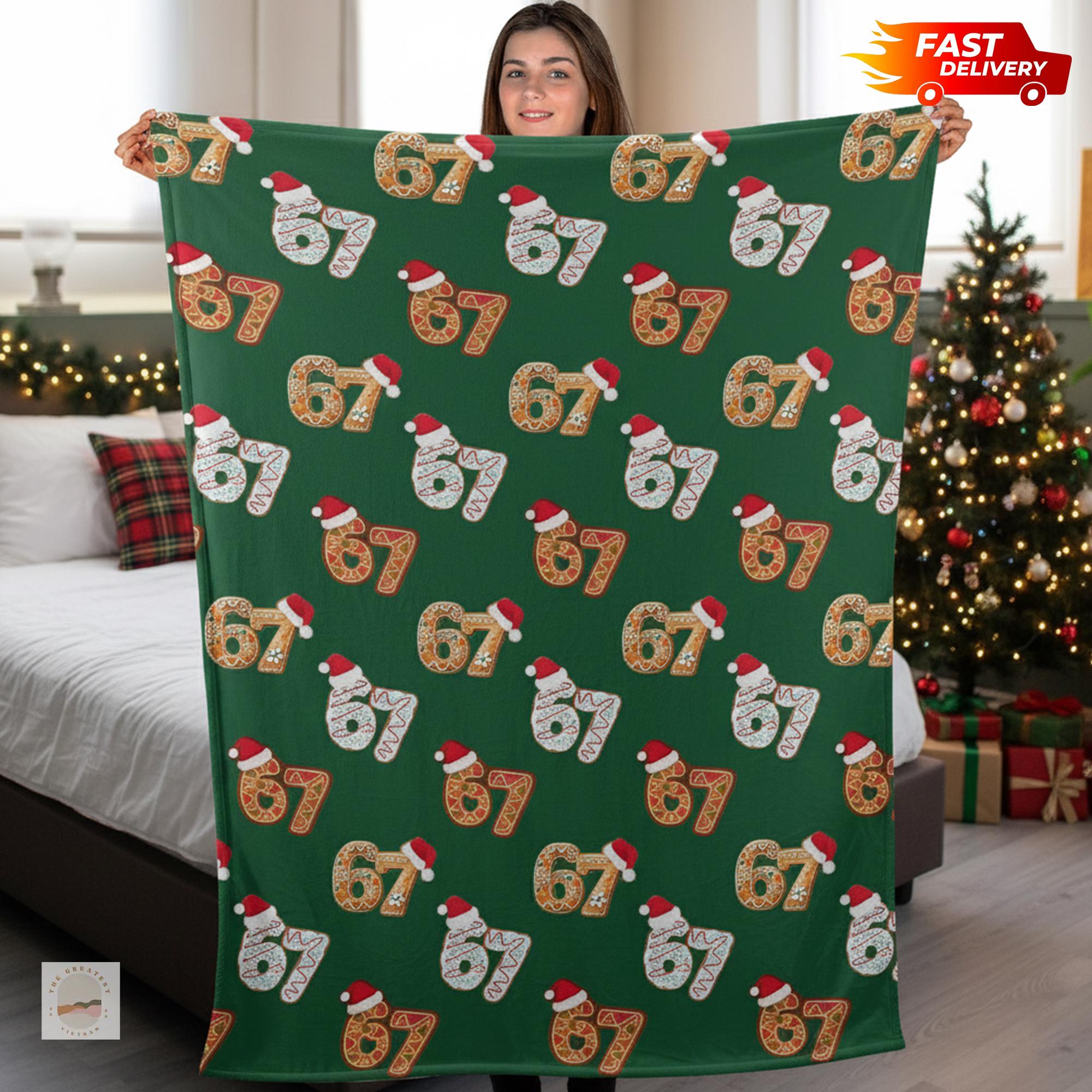 Discover Funny 67 Christmas Fleece Blanket, Gen Alpha Humor Holiday Throw, Gingerbread Meme Gift for Kids