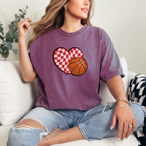 Comfort Colors Retro Basketball Valentines Day Shirt, Gift for Basketball Mom Dad, Basketball Lover Valentine Shirt, Basketball Gifts
