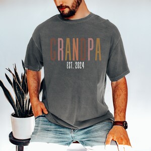 Custom Grandpa Est Date Comfort Colors Shirt with Names, Personalized Gift for Him, Grandpa Sweatshirt, Fathers Day Gift, New Grandpa Gift