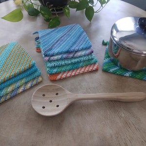 Handmade Crochet Potholders: Double Thick Cotton Hot Pads
