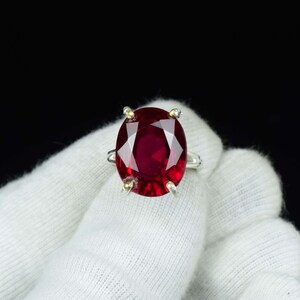 Grande bague en rubis naturel, bague en rubis ovale, bague en rubis véritable, bague en rubis rouge géant, bague en rubis ovale, bague en rubis argentée