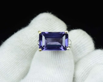 23 Cts Natural Emerald Shape Alexandrite Ring, Alexandrite engagement ring, vintage Natura Ring, Alexandrite June Birthstone ring, gift her