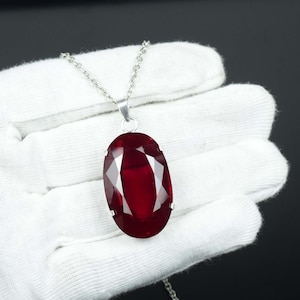 Colgante de rubí rojo, colgante de rubí rojo de gran tamaño con cadena de plata, piedra preciosa de rubí rojo hecho a mano 925 colgante de joyería de plata de ley para regalo