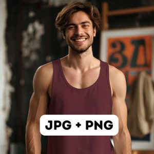Pu&ograve; includere: Un uomo indossa una canotta color granata con la scritta "JPG + PNG" stampata sul davanti.