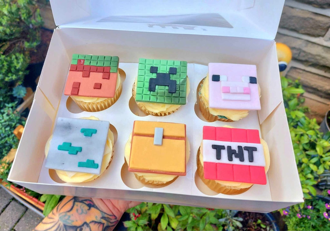 6 Minecraft Inspired Cupcake Toppers, Creeper, TNT, Diamond Block, Pig ...
