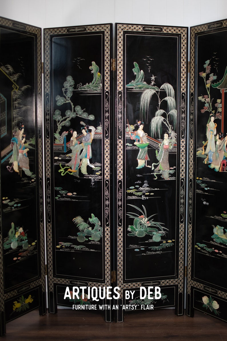 Vintage Chinese 4 Panel Room Divider. Asian Art Privacy Screen