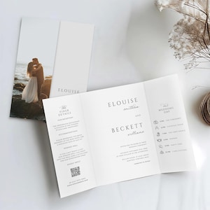Puede incluir: Elegante invitación de boda tríptica con una foto de una pareja en la portada. La invitación presenta los nombres "Elouise Smithsen y Beckett Williams" y detalles de la boda. El diseño es minimalista con texto negro sobre fondo blanco.