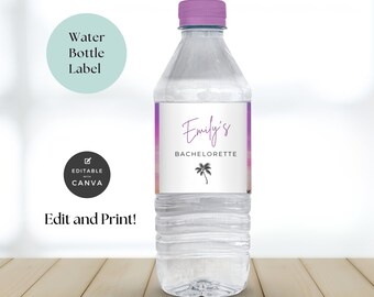 Puede incluir: Una botella de agua de plástico transparente con una tapa morada y una etiqueta que dice "Emily's Bachelorette" con un gráfico de palmera. La etiqueta tiene un degradado de rosa, naranja y morado. También se ven las palabras "Water Bottle Label" y "Edit and Print!"