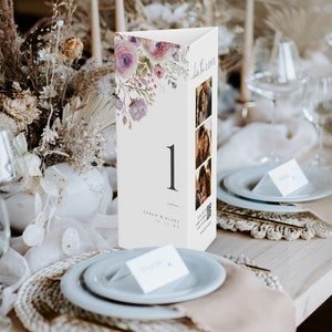 Driebladige bruiloft tabelnummer, paarse bloemen driehoek standaard menu, afdrukbare QR-code met foto, lila lavendel bord, INSTANT DOWNLOAD, wo09