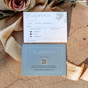 Rsvp Karten mit Mahlzeit Wahl, Hochzeitseinladung Antwort Dusty Blau, Baby Breath mit QR-Code, Essenauswahl Symbole, SOFORT-DOWNLOAD, WED12