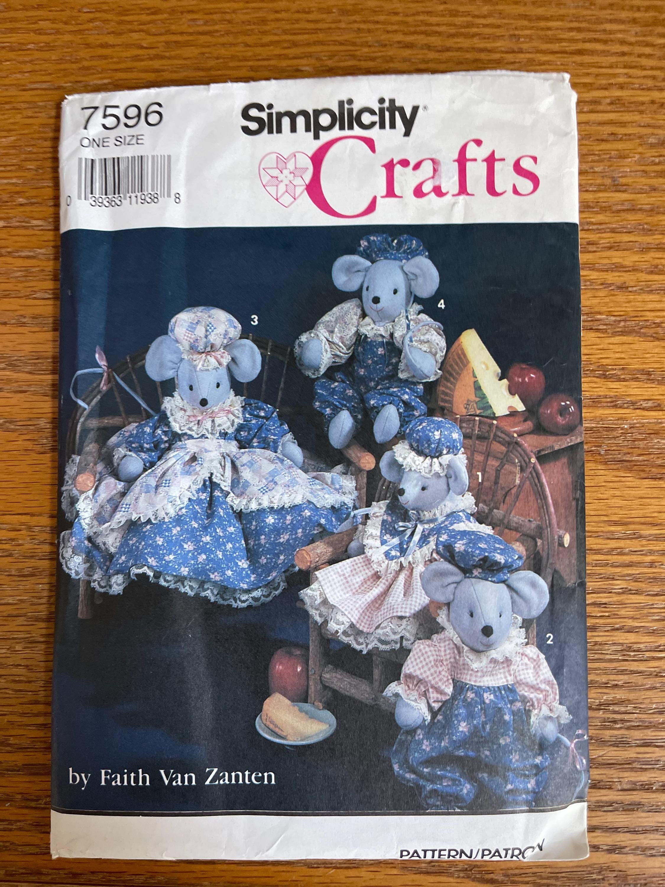 【期間限定】 Uncut-crafts-sewing Pattern Simplicity 7596/mice & Clothes 裁縫材料