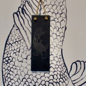 Schiefer Koi Wandbehang