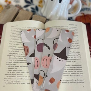 Bladwijzer | Halloween-bladwijzer | Spookbladwijzer | Spoken op grijs