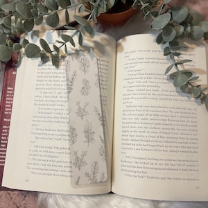 Bookmark | Laminated Bookmark | White & Black Floral
