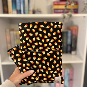 Book Sleeve | Padded Book Sleeve | Book Cover | Padded Book Cover | Candy Corn
