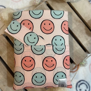 Custodia per libri / Custodia imbottita per libri / Copertina per libri / Accessori per libri / Regalo per amanti dei libri / Retro Smile rosa e blu