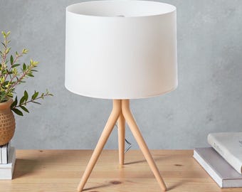 3D Printed Table Lamp, Modern Tripod Nightstand Light