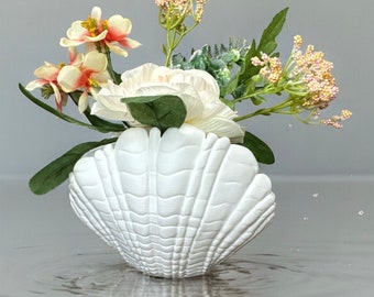 Shell Planter: Beach-Themed Coastal Home Decor