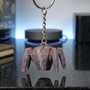 Eridian Alien Keychain | Rocky the Alien Sci-Fi Book Character | Unique Nerd Gift & Space Keyring