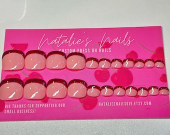 Press on toenails | French nails