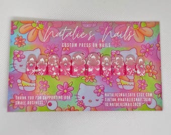 Uñas postizas de hibisco: estilo francés floral verde