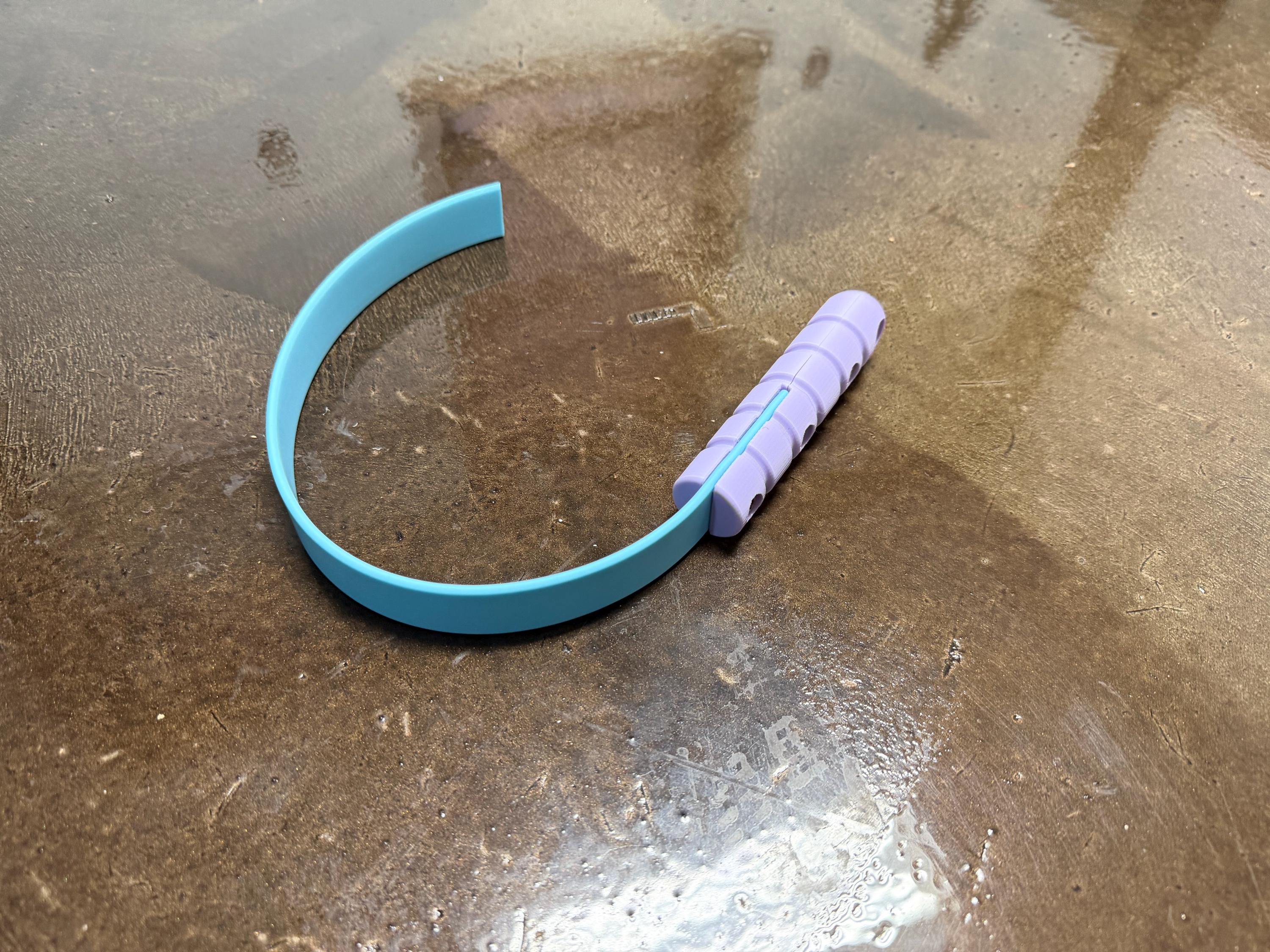 Small Unicorn Colored Rubber Slapper Tawse Strap Whip Spanking Impact ...