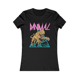 DANIMAL Women&#39;s Slim Fit Tee