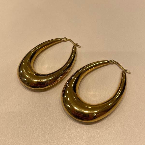 18k Gold Byla Oval Hoop Earrings Stainless Steel Minimalist Essential