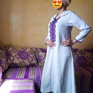 Marokkaanse jelaba voor vrouwen. Traditionele djellaba. Jejaba handgemaakt. Marokkaanse jurk. Traditionele jurk.