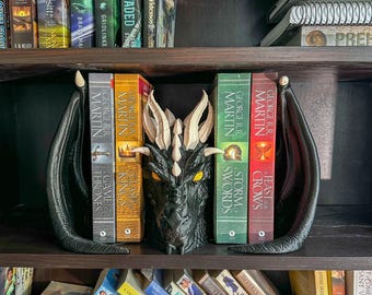 Dragon Bookends | Bookshelf Decor | Dragon figurine | 3d Printed | Fantasy Book Merch | Book Nook