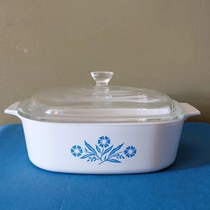 Corning Ware blauwe korenbloem steelpan van 2 kwart met deksel
