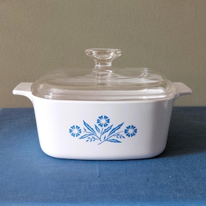 Corning Ware blauwe korenbloem braadpan van 1,5 liter met deksel