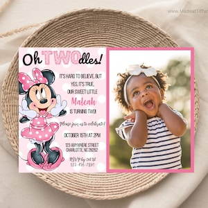 BEWERKBARE Oh TWOdles Minnie Mouse verjaardagsuitnodiging met foto, 2e verjaardag, tweede verjaardag, 2 jaar oud, felroze, lichtroze polka dot